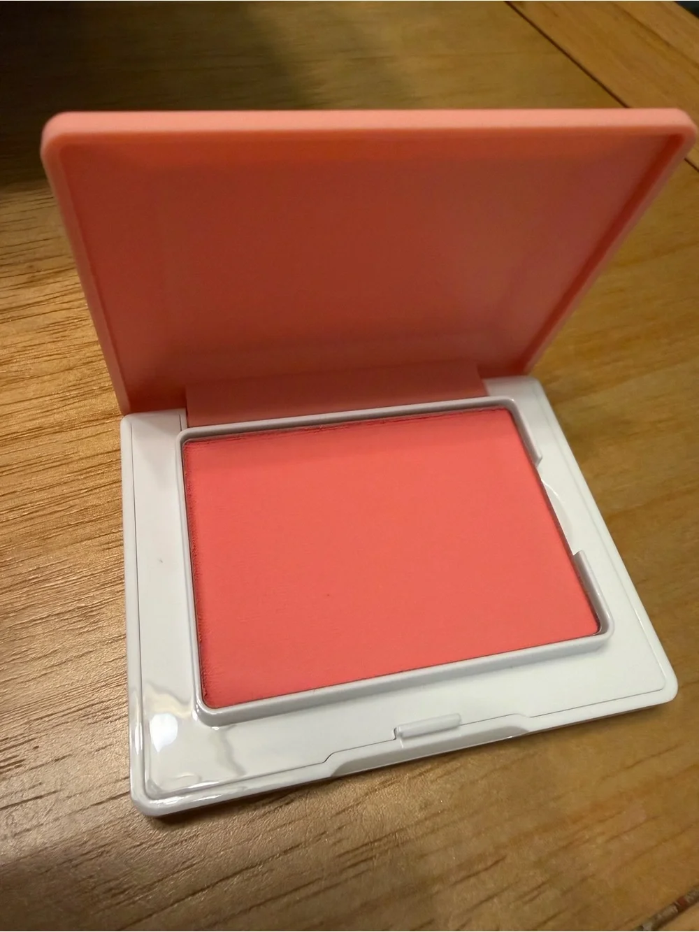 Glossier cream powder